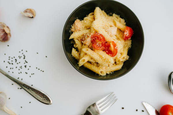 Pasta in cream sauce