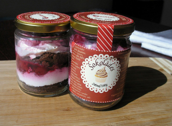 Cake in a jar "Chocolate"