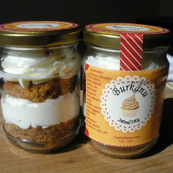 Cake in a jar "Carrot"