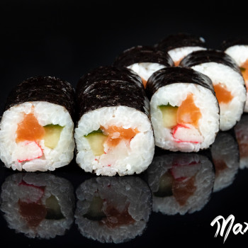 (030) SAKE SURIMI MAKI