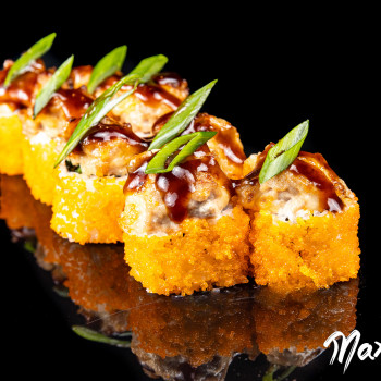 (606) TUNA SPICY HOT MAKI