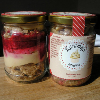 Cake in a jar "Caramel"