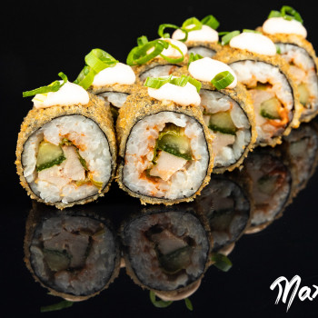 (614) SPICE TUNA TEMPURA MAKI